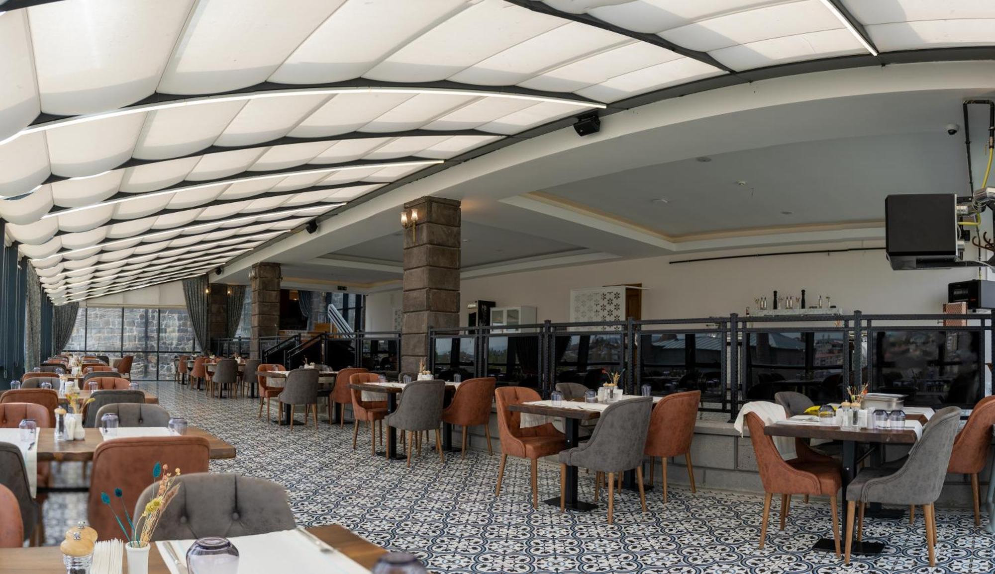Ve Hotels Beylerbeyi Sarayi Карс Екстериор снимка