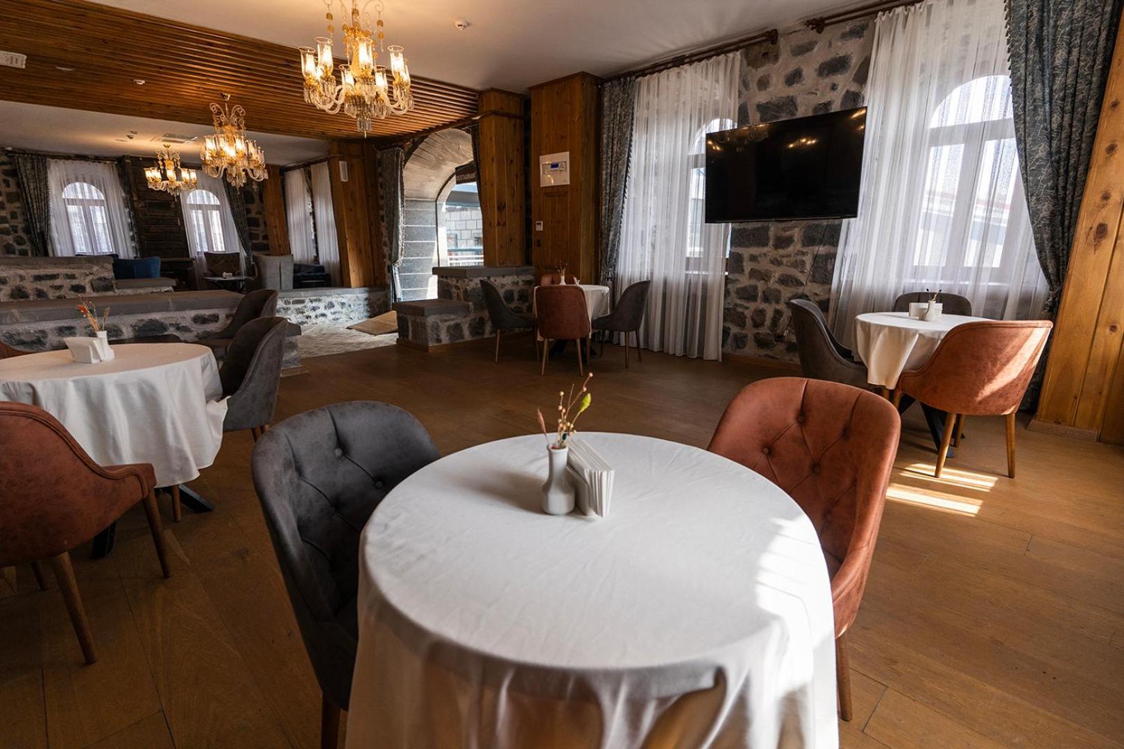 Ve Hotels Beylerbeyi Sarayi Карс Екстериор снимка
